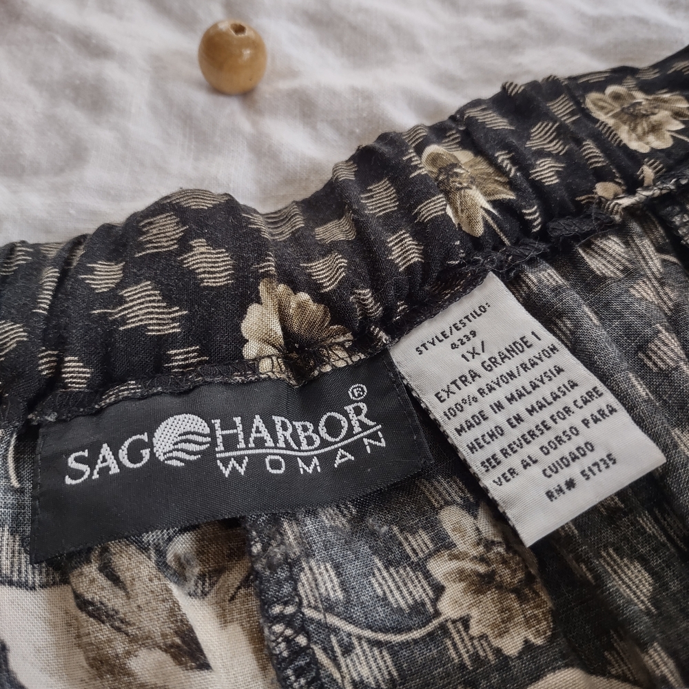 Black And Floral, Vintage Sag Harbor Skirt, 1XL - Picture 3 of 7